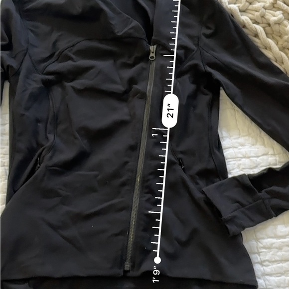 Women’s LULULEMON Activewear Black Jacket Sz S - Picture 12 of 12